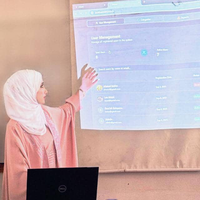 Baraa Ali Rahemo while teaching